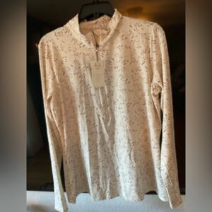 CALIA by Carrie Underwood Cream Long Sleeve GOLF Top